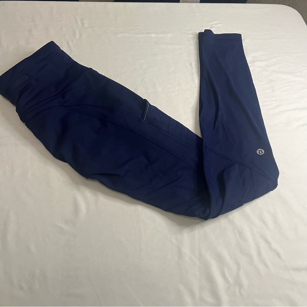 Lululemon Fresh Track Tight True Navy Leggings Size 4 Reflective‎ Running Yoga